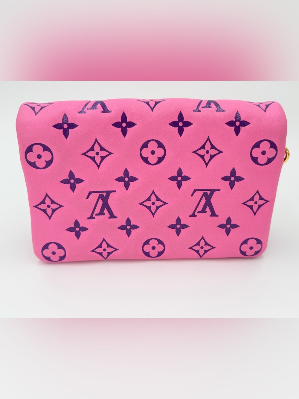 LV Coussin BB Stunning FULL SET w/Box, Dust Bag, and Entrupy COA!💖 Exclnt Condt! - Picture 5 of 15